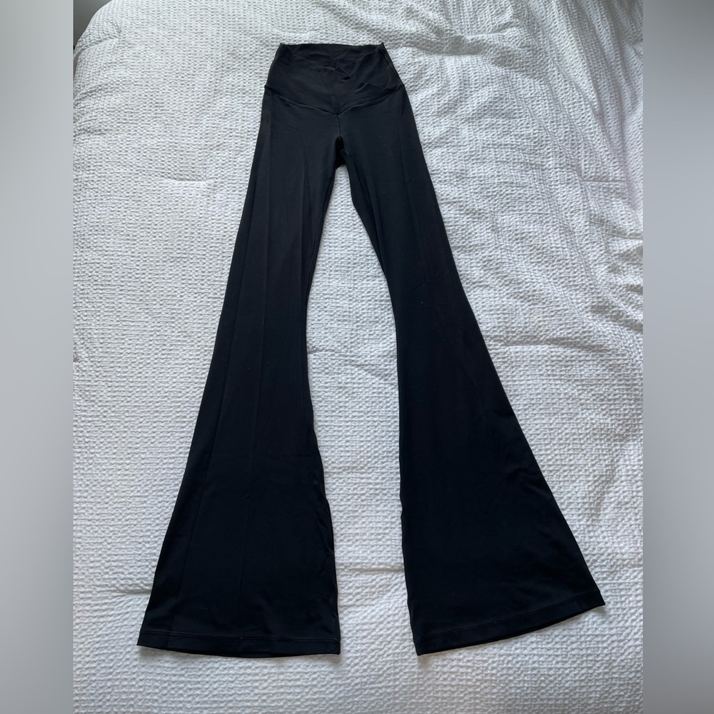 Aerie crossover flare leggings black size XS